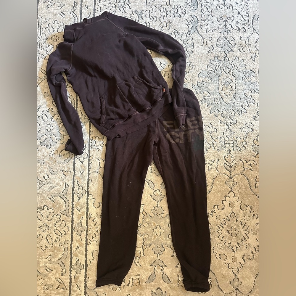 🤎 Free City Sweat Set